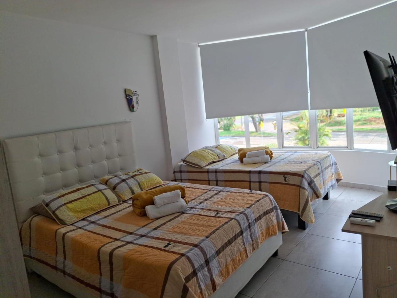 Ingenio Park 83 - Apartahotel Кали Экстерьер фото